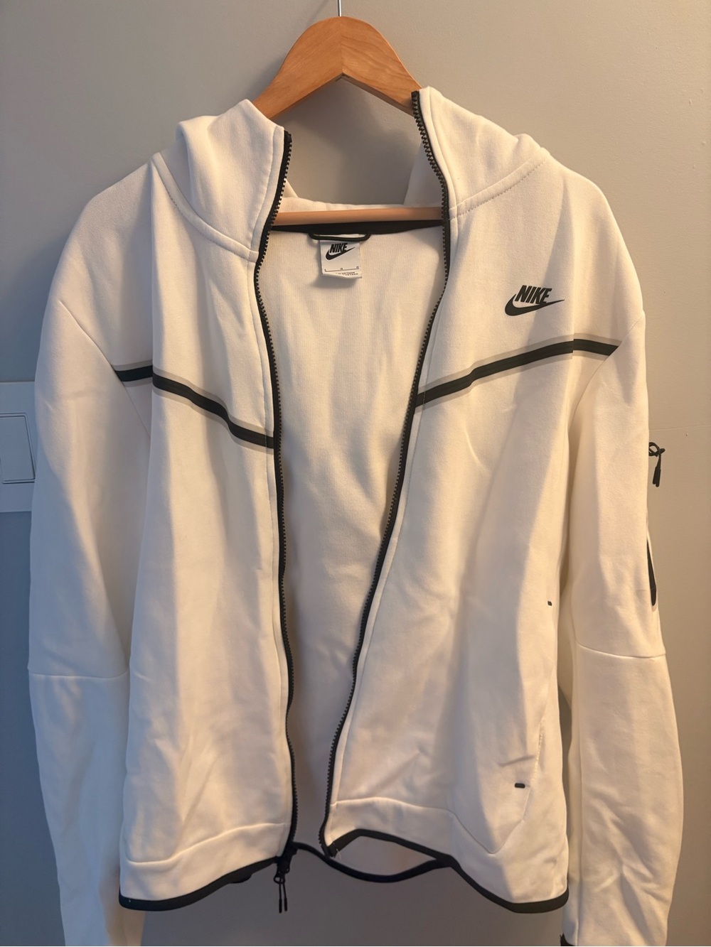 Nike Tech Men’s White Full-Zip